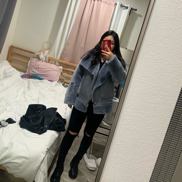 Hostpick๐ฅ100% Leather  shearling jacket/oversized - Picture 3 of 8